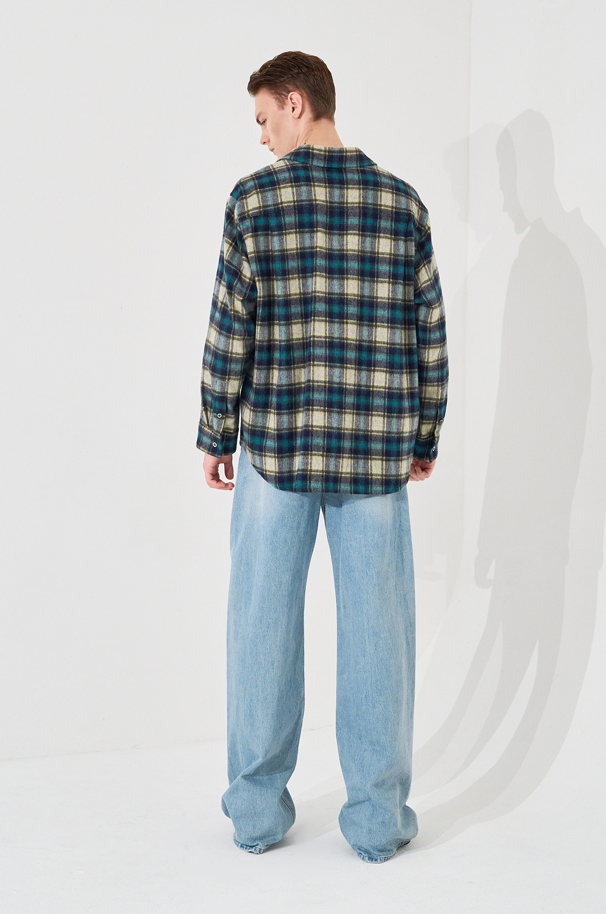 23ss our legacy  checked zip track shirt